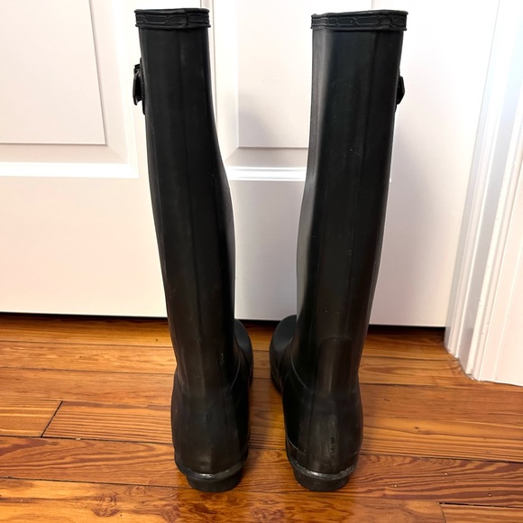 Hunter Tall Black Rain Boots - Picture 2 of 15